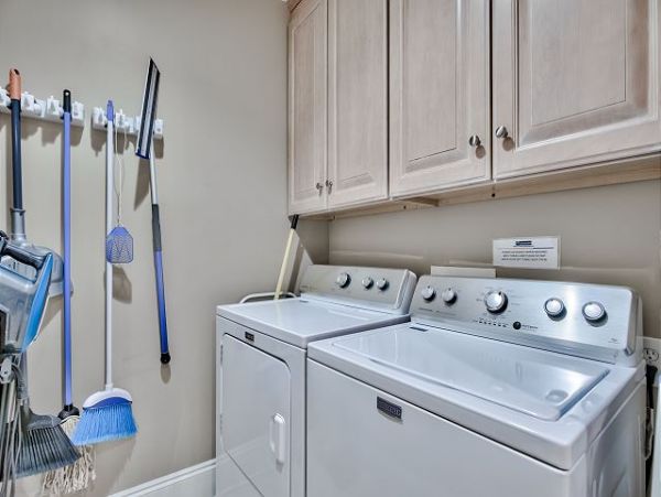 Destin Gulf Front Vacation Rental Luxury 4-Bedroom Beachfront Condo