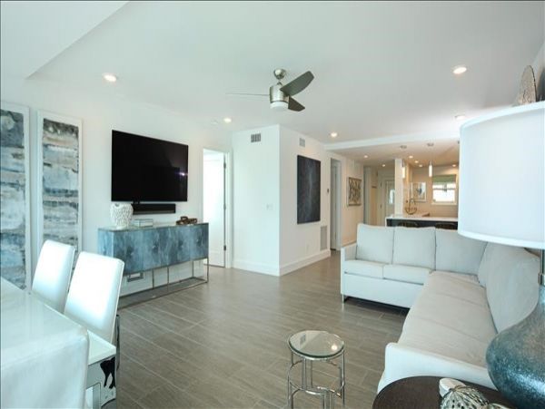 Siesta Key Luxury Rentals | 3-Bedroom Beachfront Condo with Gulf Views