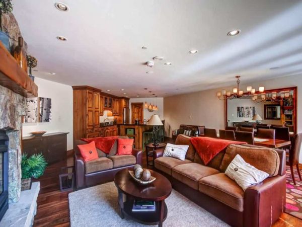 Luxury Lionshead Condo Walk to Lift Many Amenities