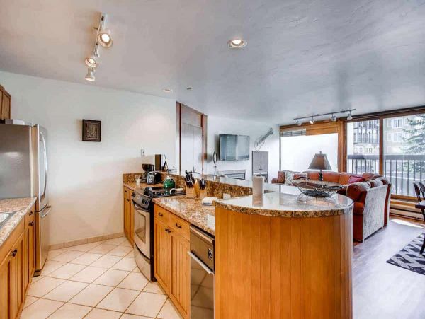 Luxury resort in Lionshead with many amenities
