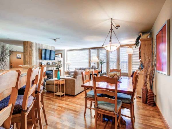 Luxury Lionshead condo within minutes of the Gondola