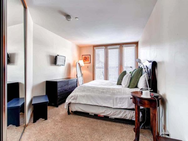 Luxury Lionshead condo within minutes of the Gondola