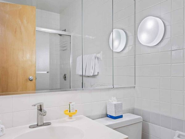 Short Walk to Lionshead Gondola