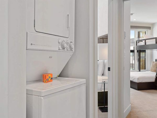 Exceptional Lionshead Luxury condo walk to lift