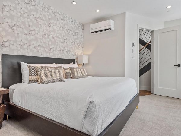 Exceptional Lionshead Luxury condo walk to lift