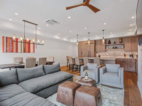 Exceptional Lionshead Luxury condo walk to lift