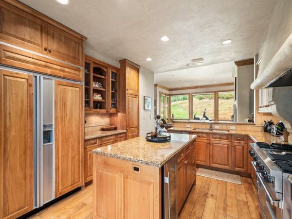 Aspen Ski-in Ski-Out 4 Bedroom