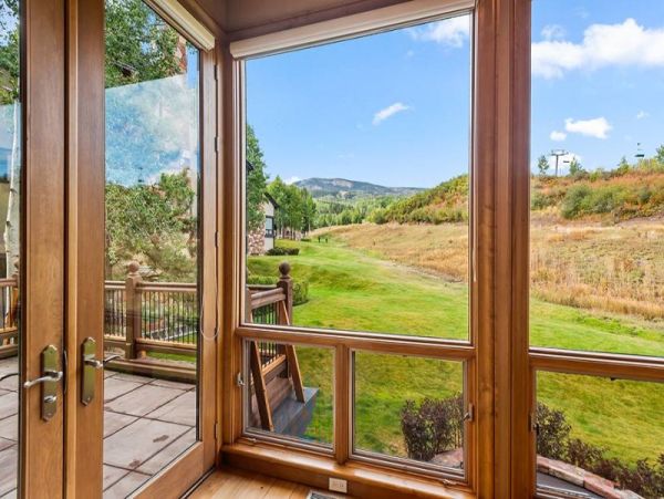 Aspen Ski-in Ski-Out 4 Bedroom
