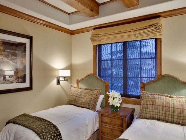 Vail Luxury Vacation Condo 2 Bedrooms Sleeps 6 Guests