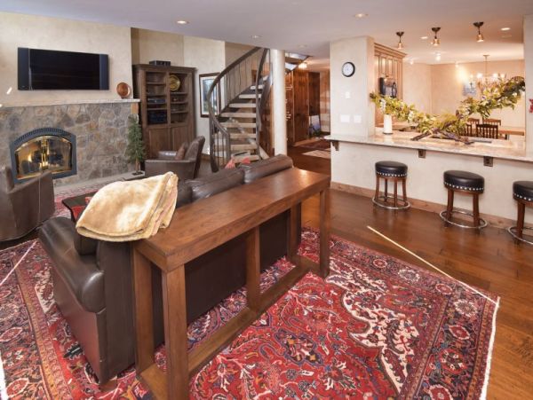 Avon Condo 971093