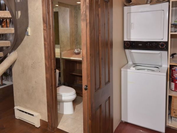 Avon Condo 971093