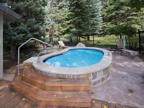 Walk to Lifts Vail Vacation Condo Three Bedrooms