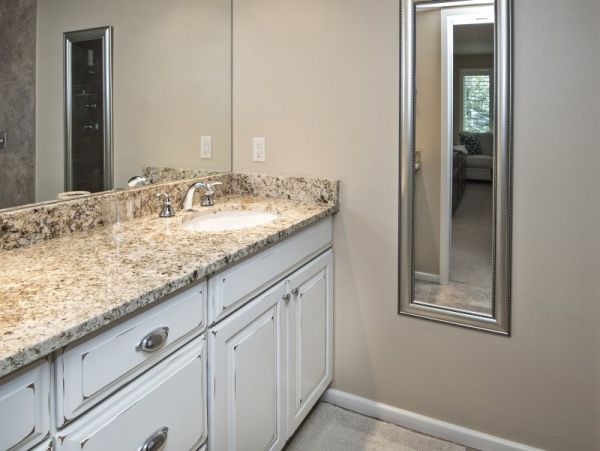 Vail Lionshead Home 971102