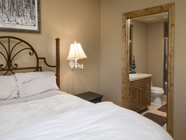 Vail Lionshead Home 971103