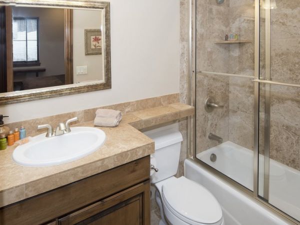 Vail Lionshead Home 971105