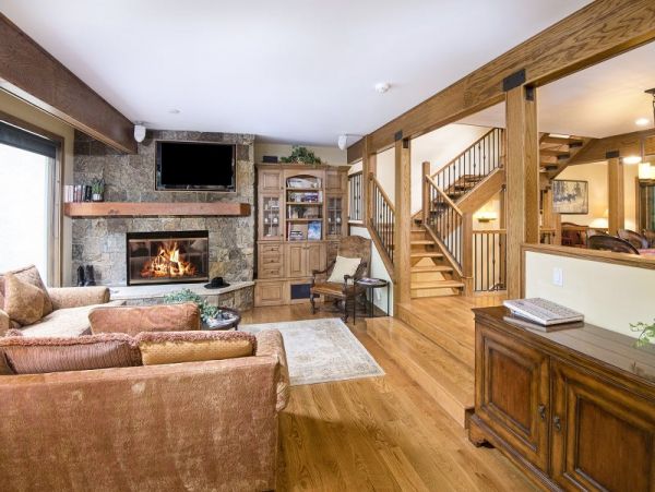 Vail Lionshead Home 971107