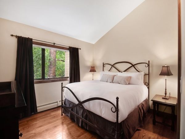Vail Lionshead Home 971107