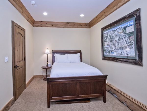 Vail Lionshead Home 971107