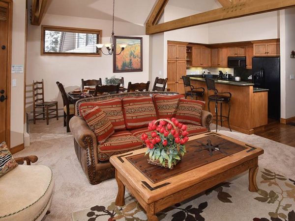 Vail Lionshead Home 971110