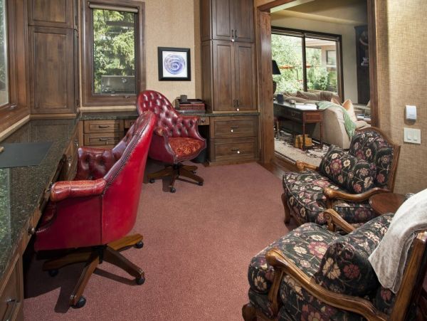 Vail Lionshead Home 971113