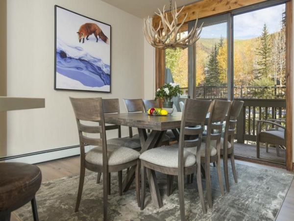 Vail Lionshead Home 971114