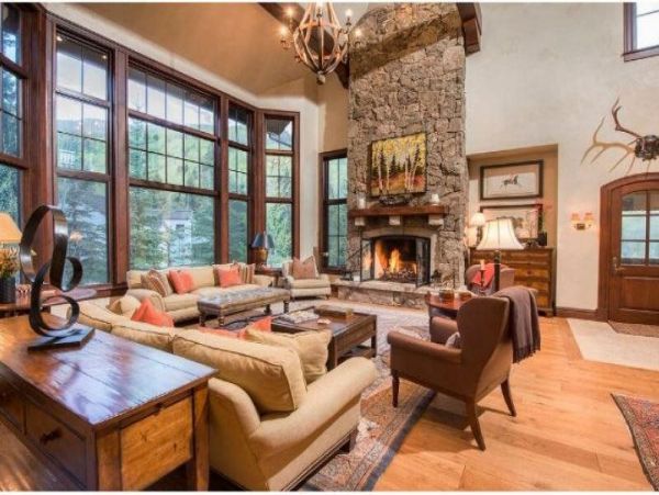 Ski in Ski Out 5 Bedroom Platinum Home