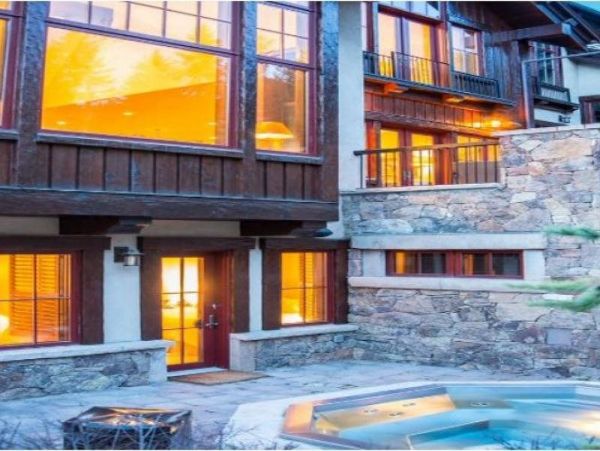 Ski in Ski Out 5 Bedroom Platinum Home
