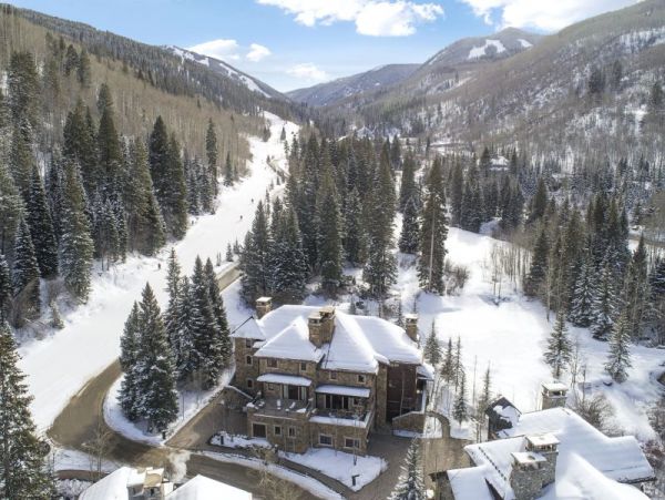Ski in Ski Out 5 Bedroom Platinum Home