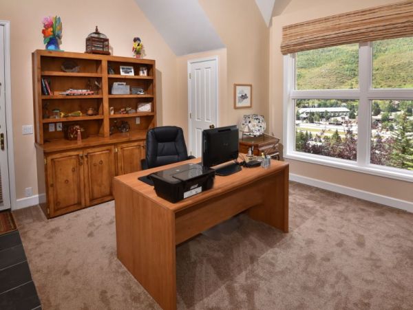 Vail Lionshead Home 971118