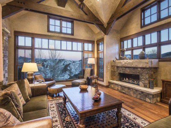 Vail Lionshead Home 971120