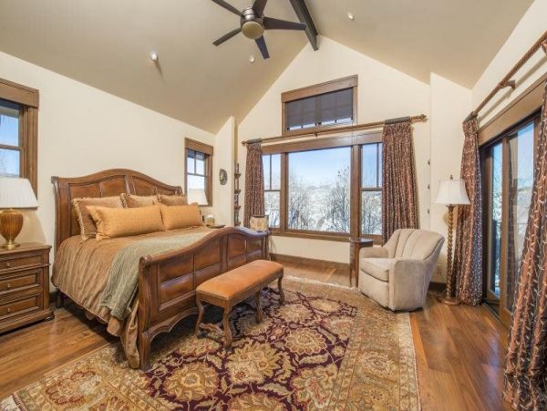 Vail Lionshead Home 971120
