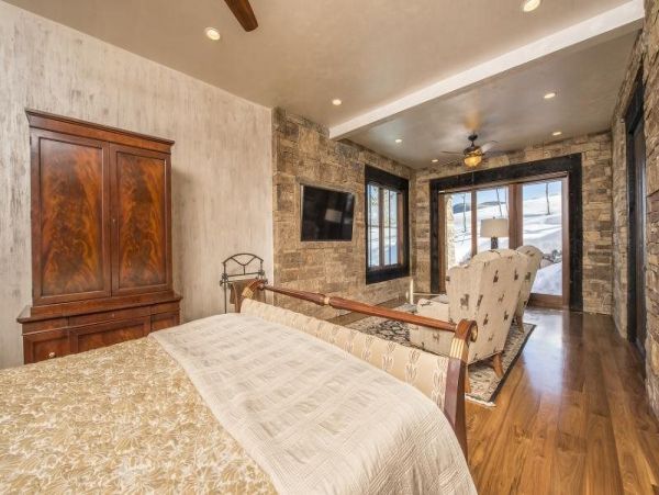 Vail Lionshead Home 971120