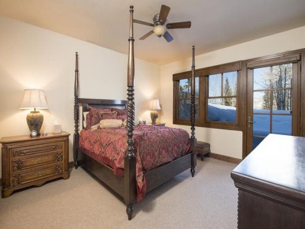 Vail Lionshead Home 971120