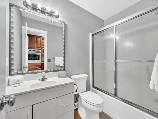 Destin Vacation Rental - Luxury Beach House with Pool