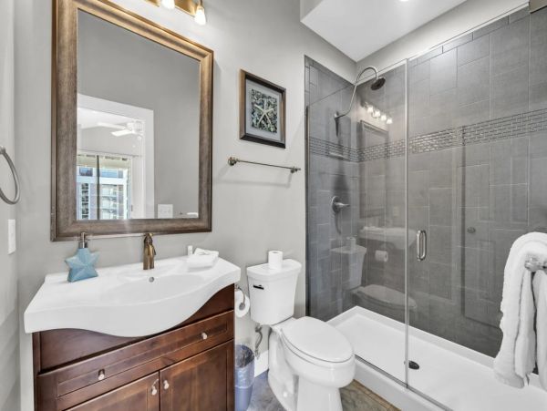 Destin Vacation Rental - Luxury Beach House with Pool