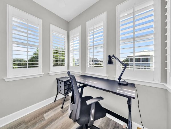 Destin Vacation Rental - Luxury Beach House with Pool