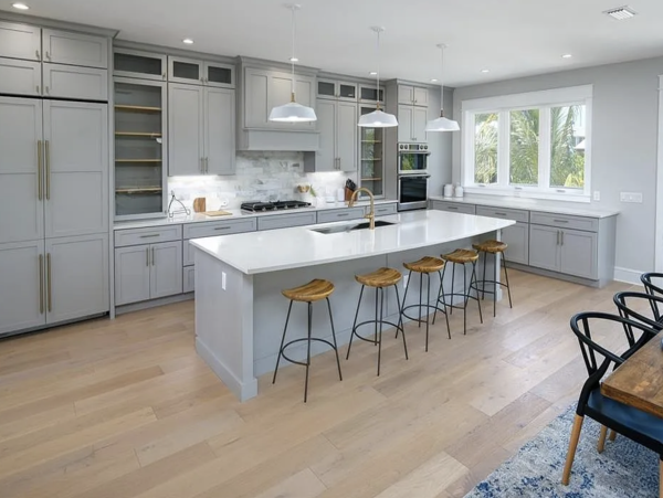Luxury Four Bedroom Canal Front Vacation Home on Anna Maria Island NEW ARRIVAL