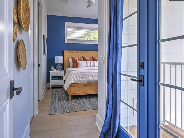 Luxury Four Bedroom Canal Front Vacation Home on Anna Maria Island NEW ARRIVAL