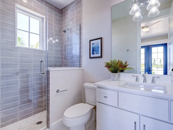 Luxury Four Bedroom Canal Front Vacation Home on Anna Maria Island NEW ARRIVAL