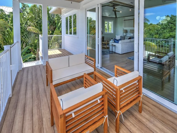 Luxury Four Bedroom Canal Front Vacation Home on Anna Maria Island NEW ARRIVAL