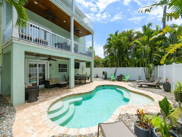 Four Bedroom Anna Maria Island Vacation Home Sleeps Eight