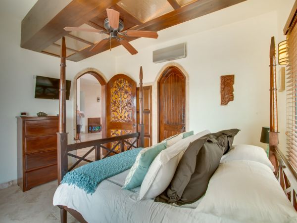 Gorgeous Vacation Rental Home with Full Ocean Views & Pool