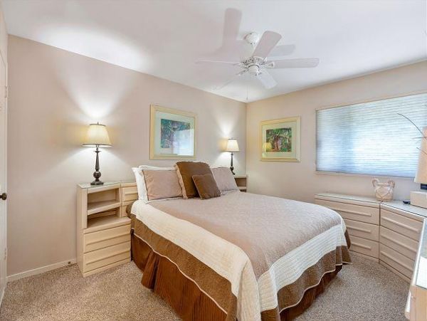 Lahaina Vacation Condo with 4 Bedrooms & Ocean View