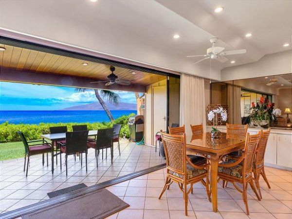 Lahaina Vacation Condo with 4 Bedrooms & Ocean View