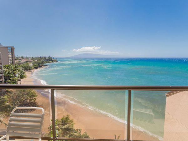 Kahana Condo with Full Ocean Views & Great Resort Amenities
