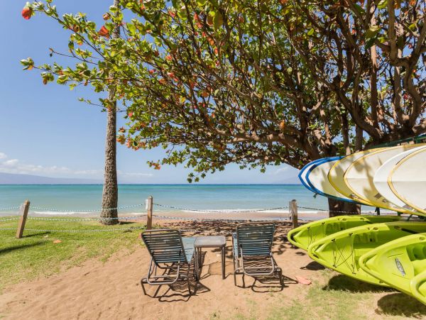 Kahana Condo with Full Ocean Views & Great Resort Amenities