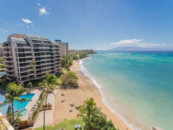 Kahana Condo with Full Ocean Views & Great Resort Amenities