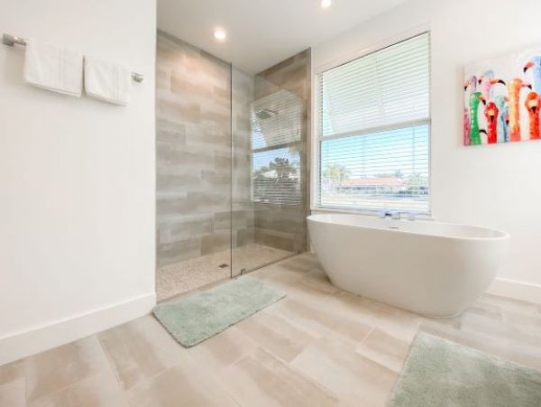 Stunning Vacation Rental in Marco Island - Beach Bliss Awaits!