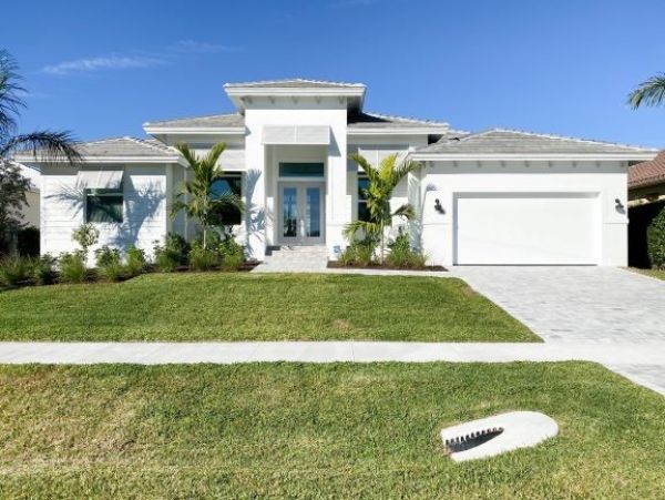 Stunning Vacation Rental in Marco Island - Beach Bliss Awaits!