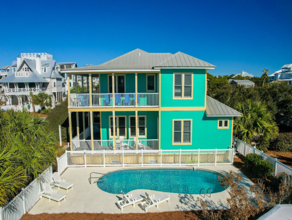 Beachfront Bliss 4 Bedroom Vacation Home in Inlet Beach